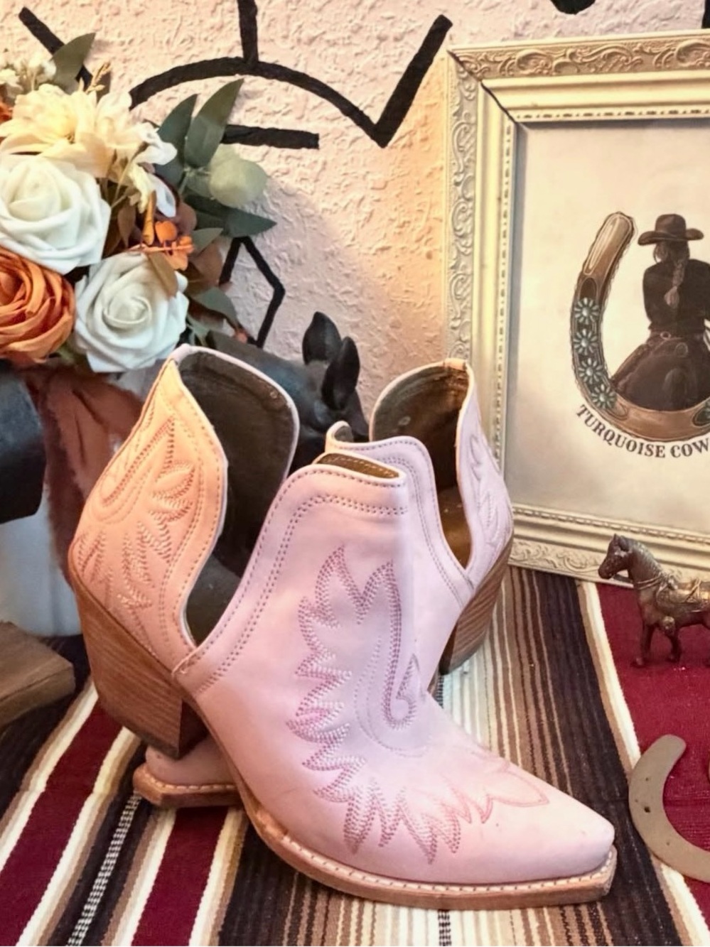 Women's Pink Ariat Ankle Booties